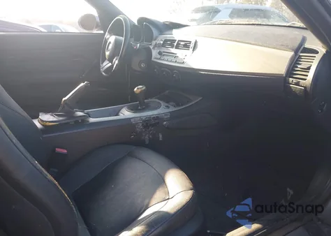 2004 BMW Z4 2.5I z USA, uszkodzony, nr VIN 4USBT33504LR68249